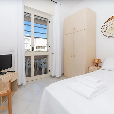 Gelsimori 50 Meters From The Lejlighed Otranto