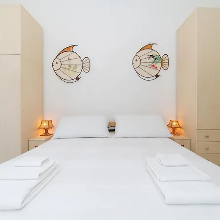 Gelsimori 50 Meters From The Otranto