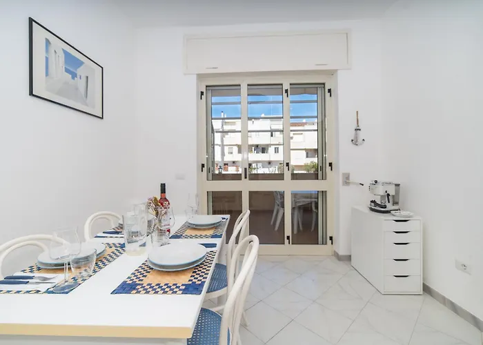 Gelsimori 50 Meters From The アパート オートラント